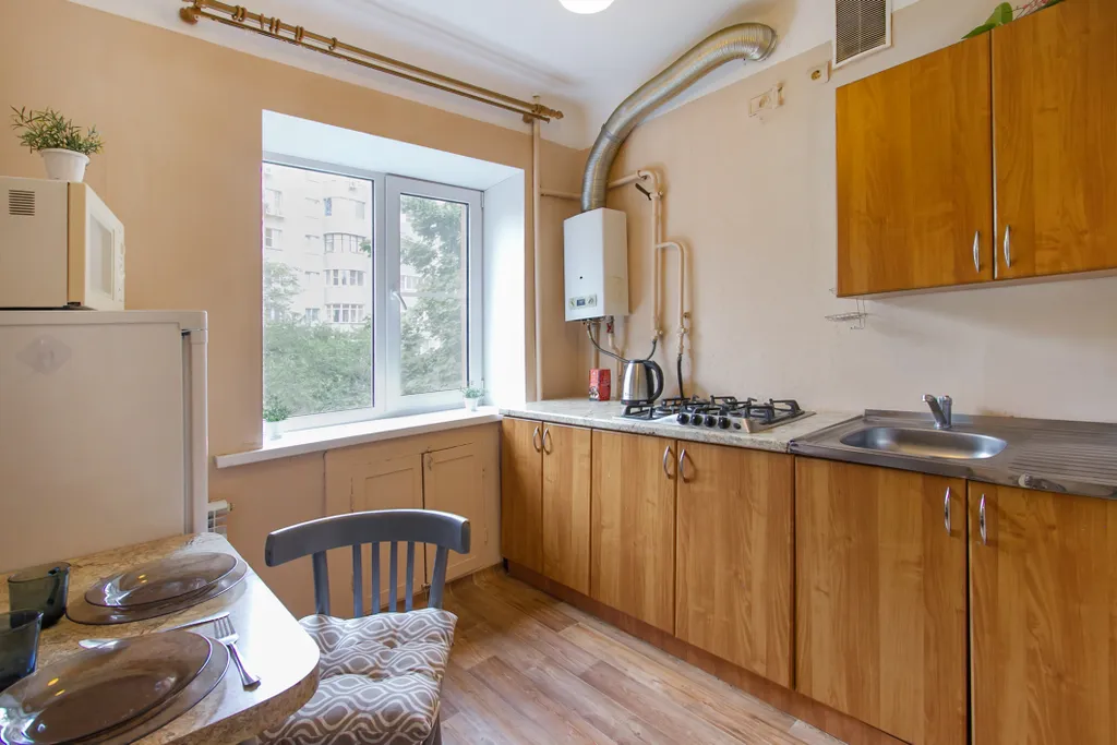 Квартира возле военной академии