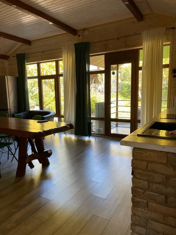 4-комнатная Квартира