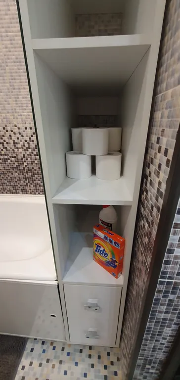 Уютная студия с отдельной спальной зоной, рядом с Иртышом