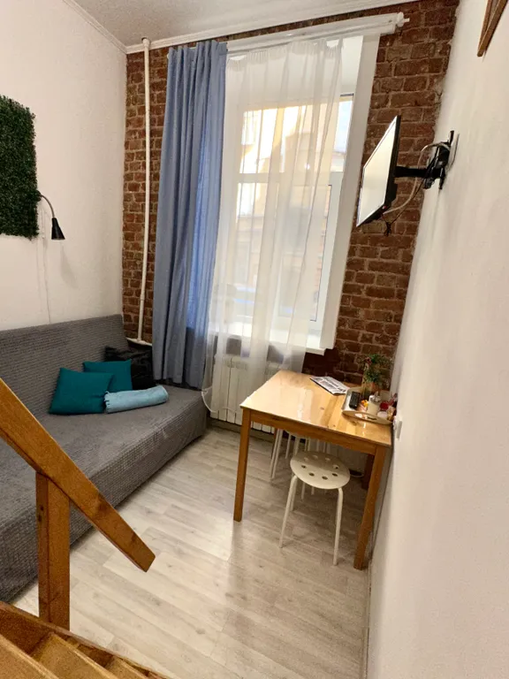 Студия 2+1+1 в центре Питера