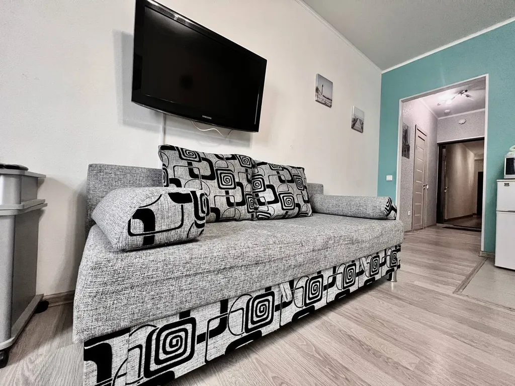 Квартира Уютная, теплая, чистая студия — Тюмень