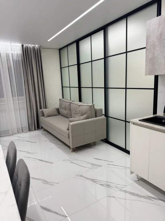 Просторная двухкомнатная квартира расположенная в живописном районе