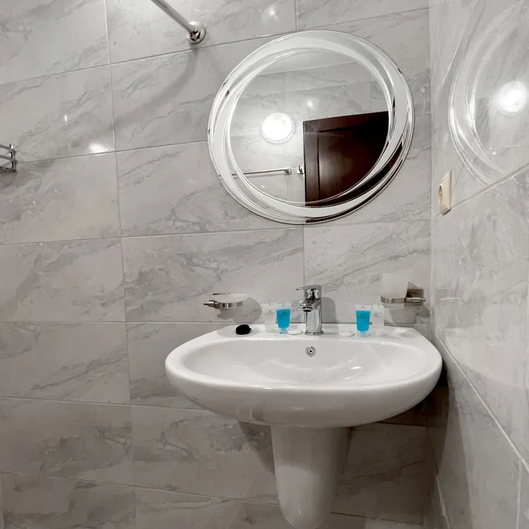 Солнечная студия #6 с балконом WI-FI и кондиционером в Гонио