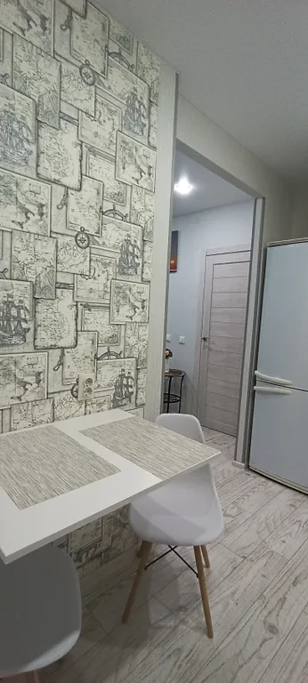 Уютная студия у метро с зоной отдыха и видом на закаты