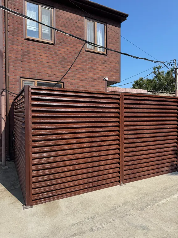 Двухуровневый домик в центре города