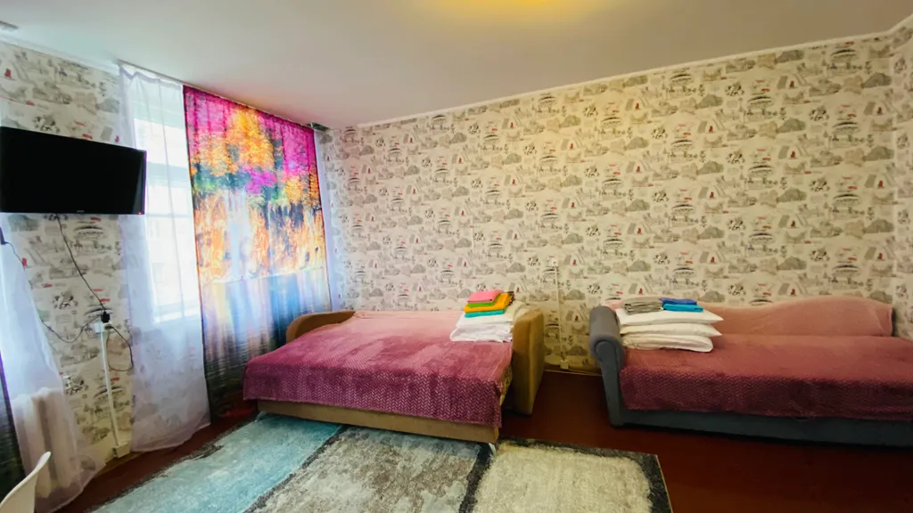 Светлая уютная комната