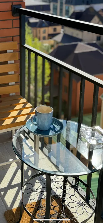 Чистая и уютная квартира с видом на Волгу и на остров