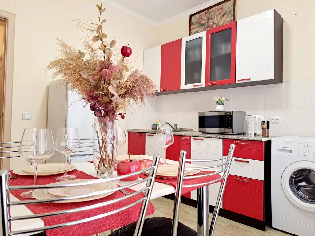 Чистая, уютная 2-комнатная квартира с изолированными комнатами