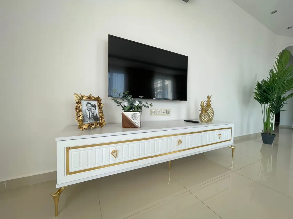 Стильная квартира в 450 метрах от моря