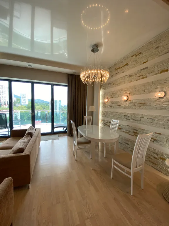 Королевский Парк 3х комнатная с видом на море