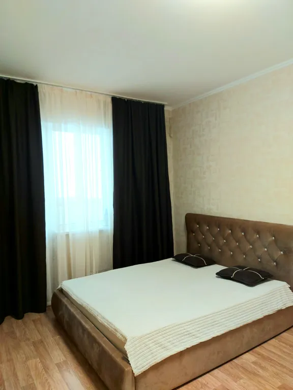 Квартира Уютная студия рядом с ТЦ Аура — аренда посуточно в Сургут