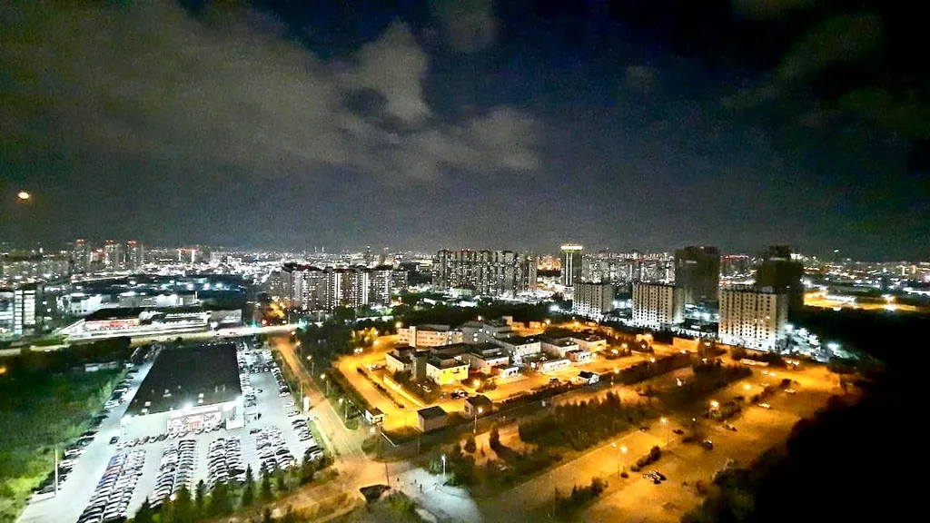 Квартира Квартира Видовая двухкомнатная после Планеты — Красноярск