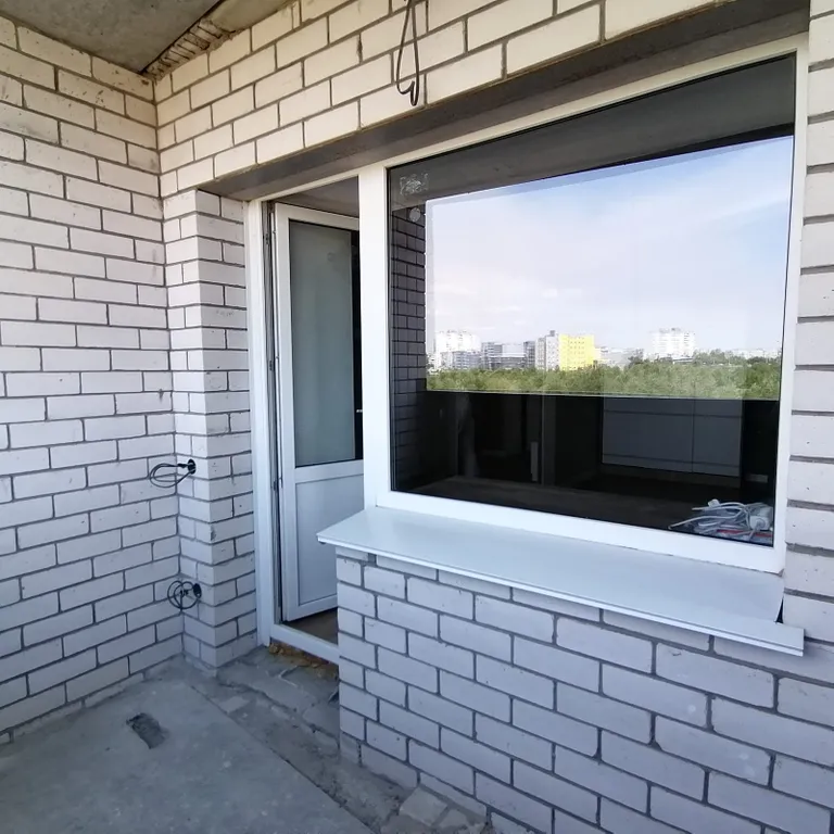 Квартира рядом с центром, удобно доехать от вокзала и аэропорта, рядом с госпиталем