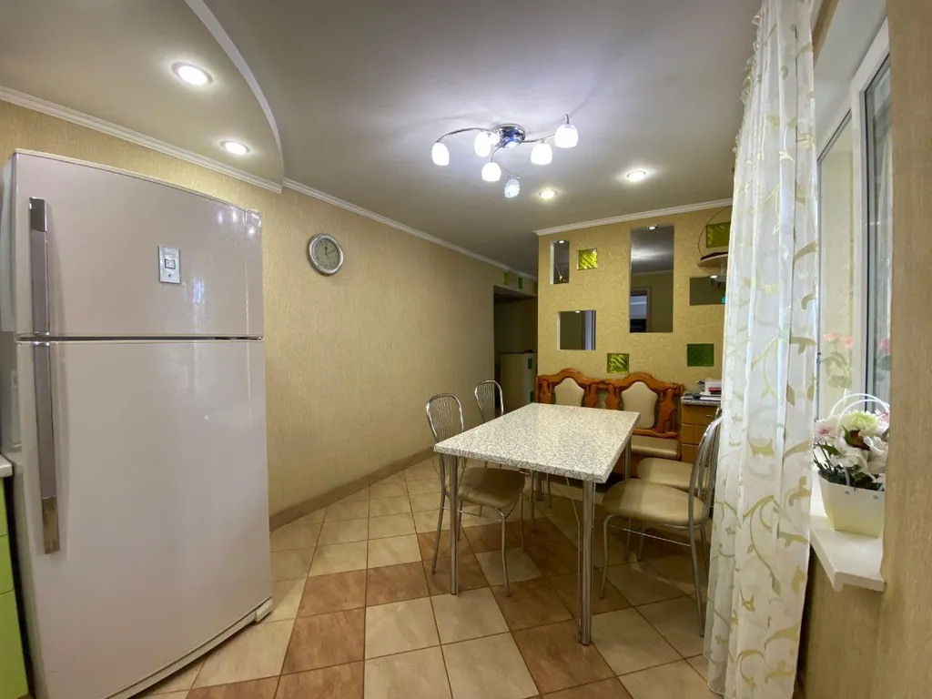 Просторное жилье у Сенного рынка