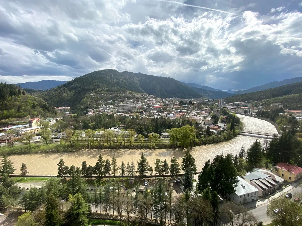 Боржоми с высоты полёта! - Уютная квартира в самом центре