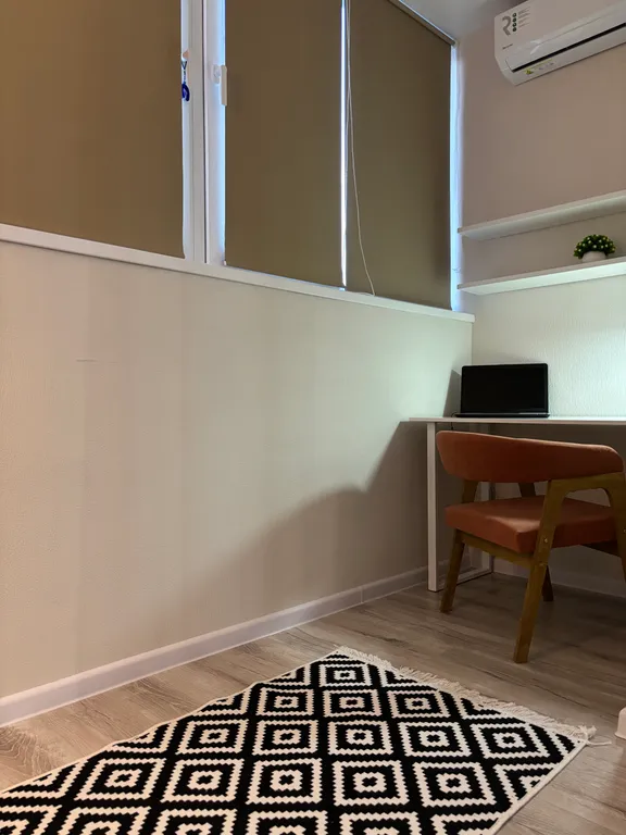 Студия с дизайнерским ремонтом