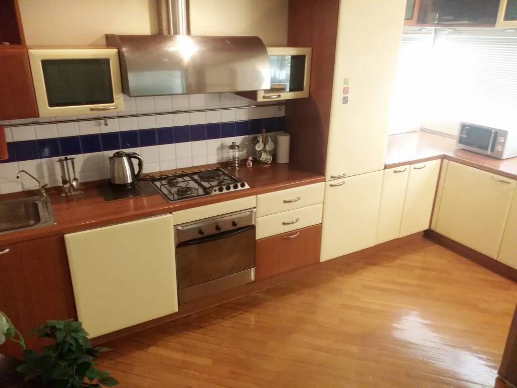 Квартира в центре с видом на море