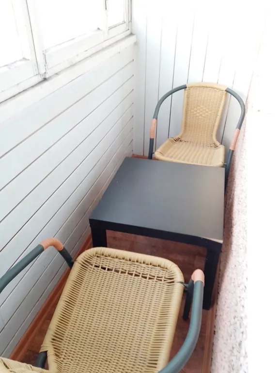 1-комнатная квартира с красивым видом на город и залив