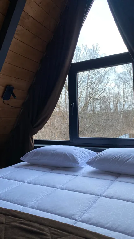 Дом А - фрейм в тихом районе у реки Белой