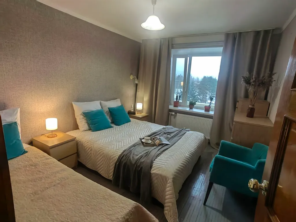 Видовая двухкомнатная квартира в 300 метрах от пляжа