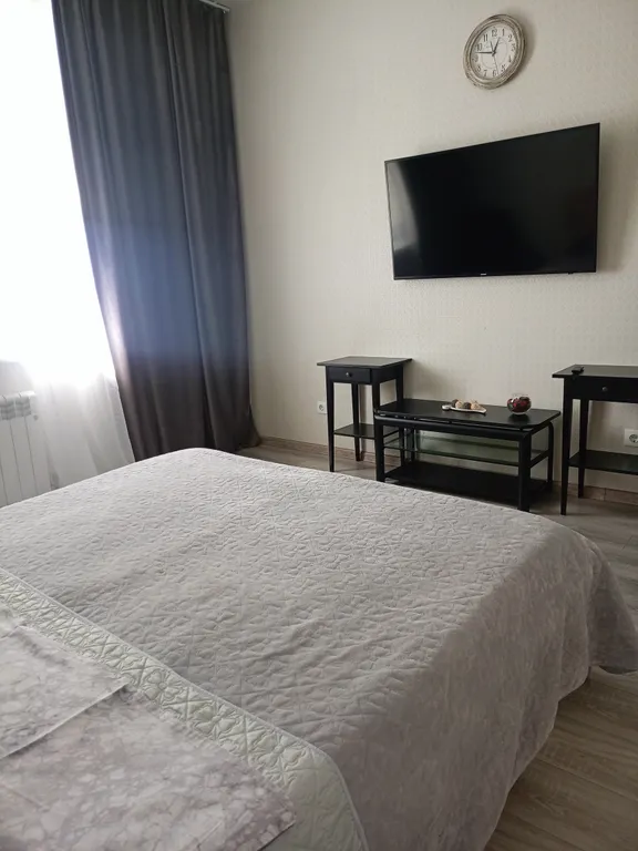 Уютная квартира в микрорайоне Кузьминки — аренда посуточно в Омск