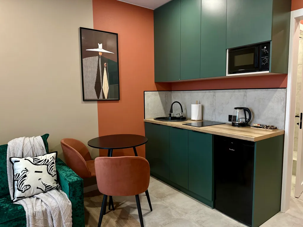 Стильная дизайнерская студия в Ясной Поляне с шикарным видом