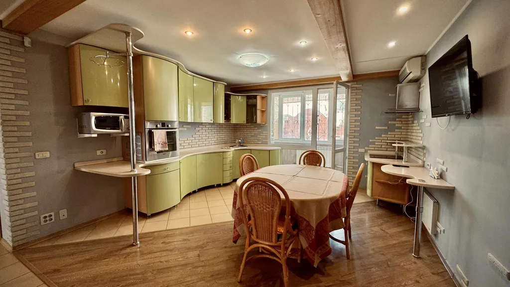 3-комнатная квартира в центре города