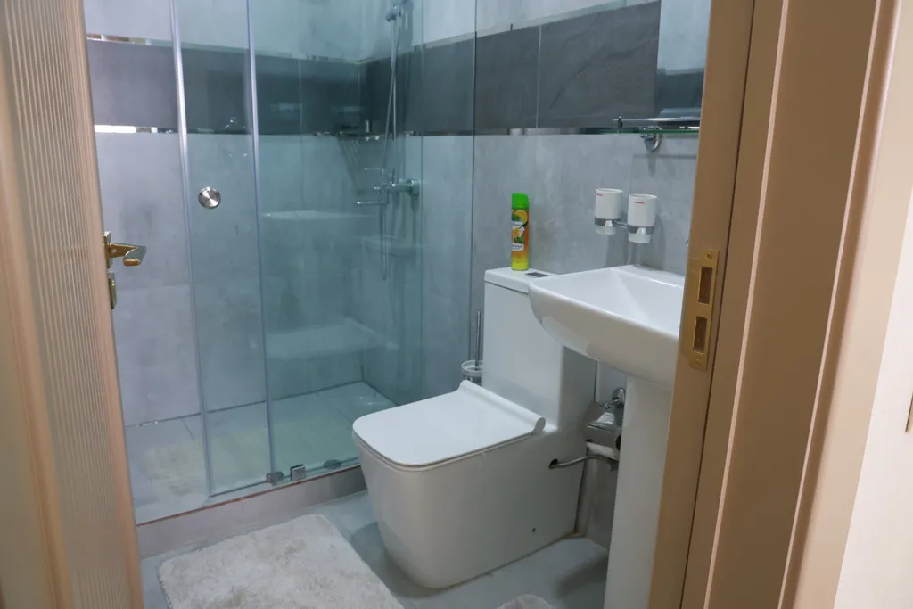 Улучшенный полулюкс с кроватью размера king-size