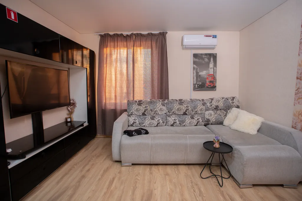 2-х этажный коттедж с баней на дровах рядом с городом