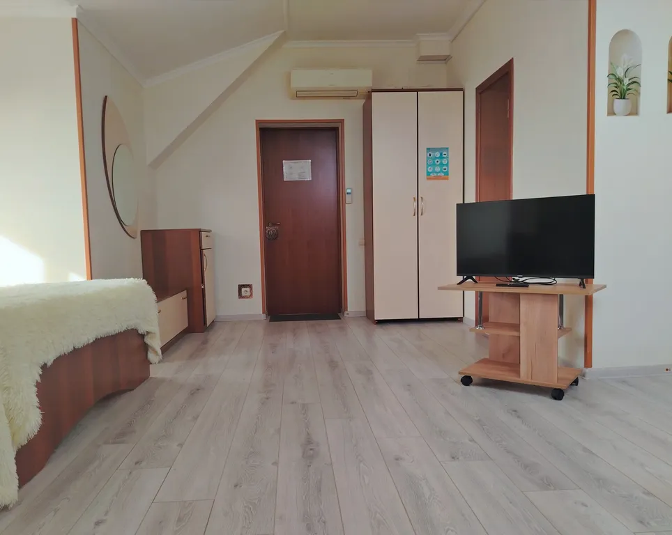 404 Alliance Apartments на Летней, 50