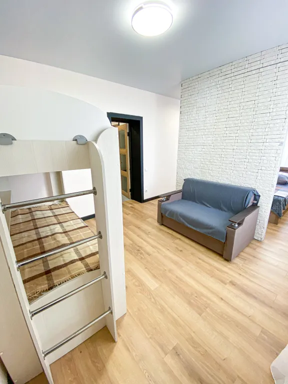 Шикарная евродвушка с красивым видом из окна