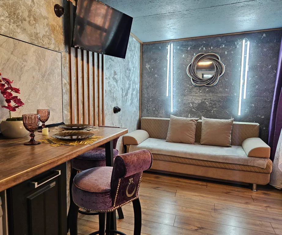 Отдельная квартира, Романовский хутор, дом N3 "Сирень"