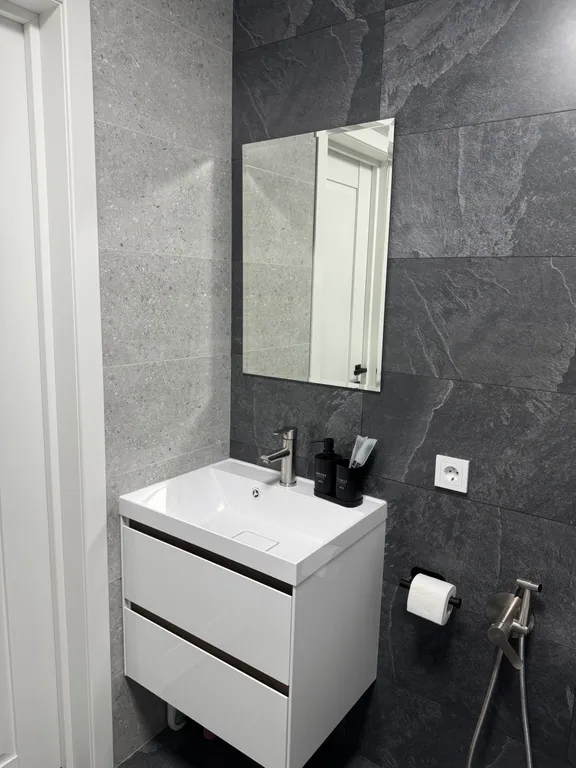 Комфортные апартаменты с видом на город