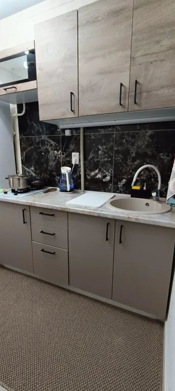 Новенькая квартира на первом этаже