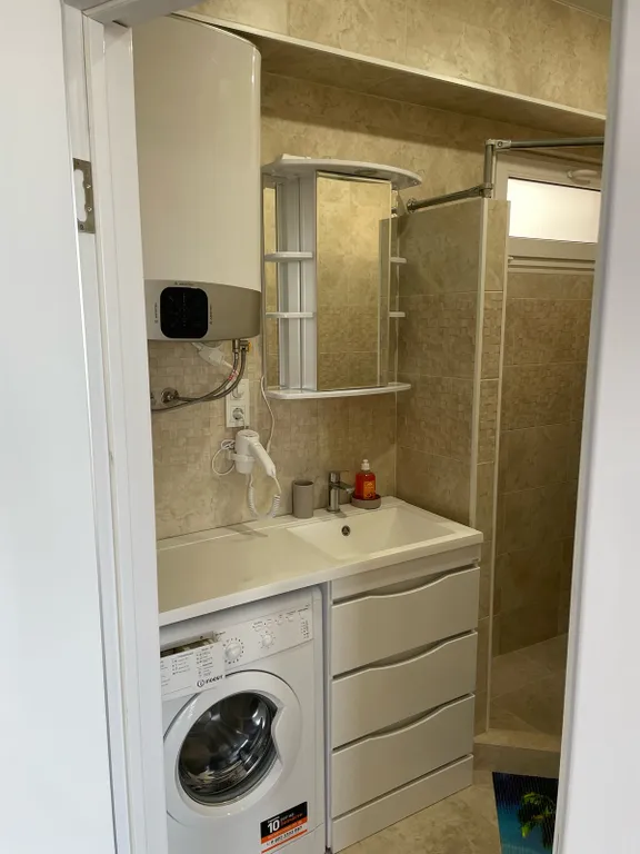 Апартамент 11