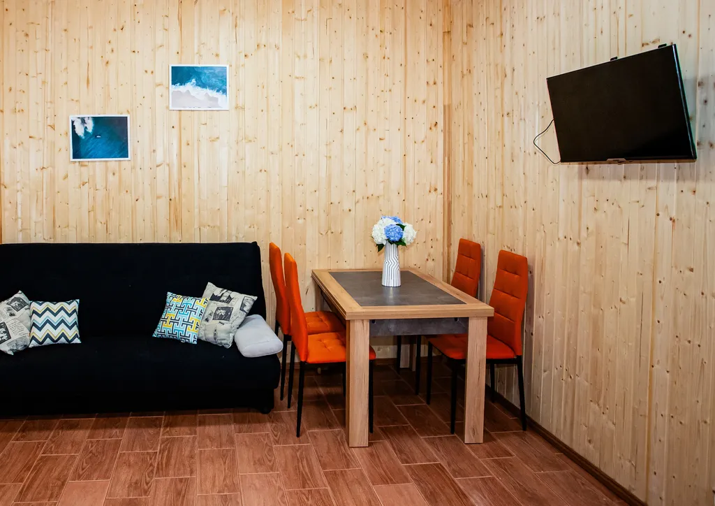 Коттедж Домик у Дендрария — Сочи