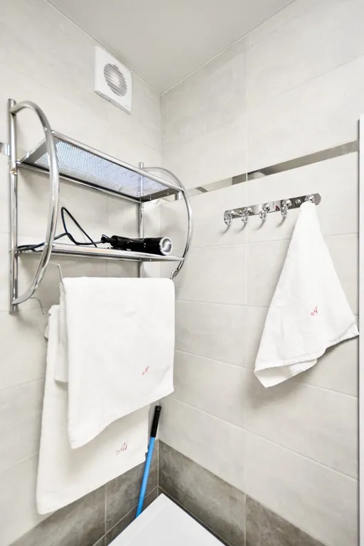 Стильная евродвушка в центре