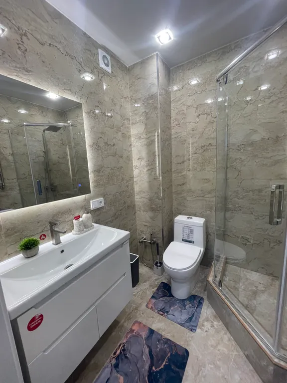 Новая квартира у набережной