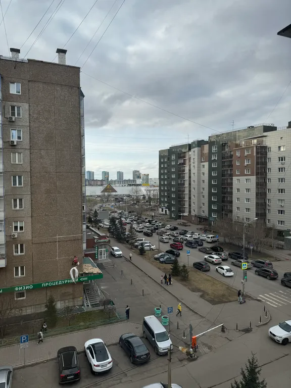 Просторная квартира рядом с ТРЦ Планета