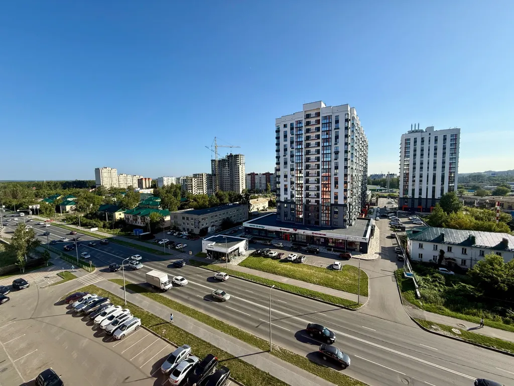 Новая квартира с потрясающим видом из окна на город