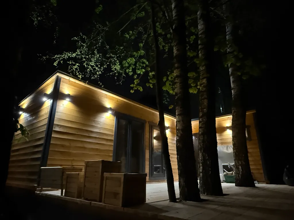 Дом на реке