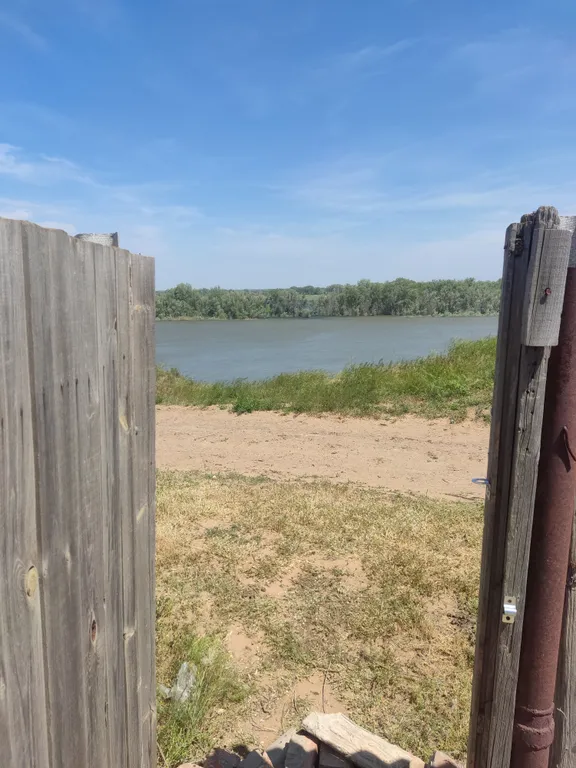 Уютный дом для отдыха и рыбалки на 1-й береговой линии