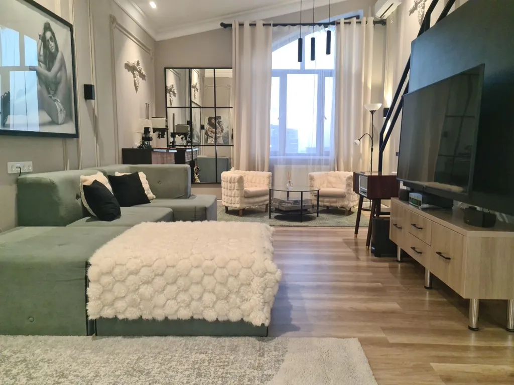 Квартира Шикарный дуплекс-центр города — аренда посуточно в Ташкент