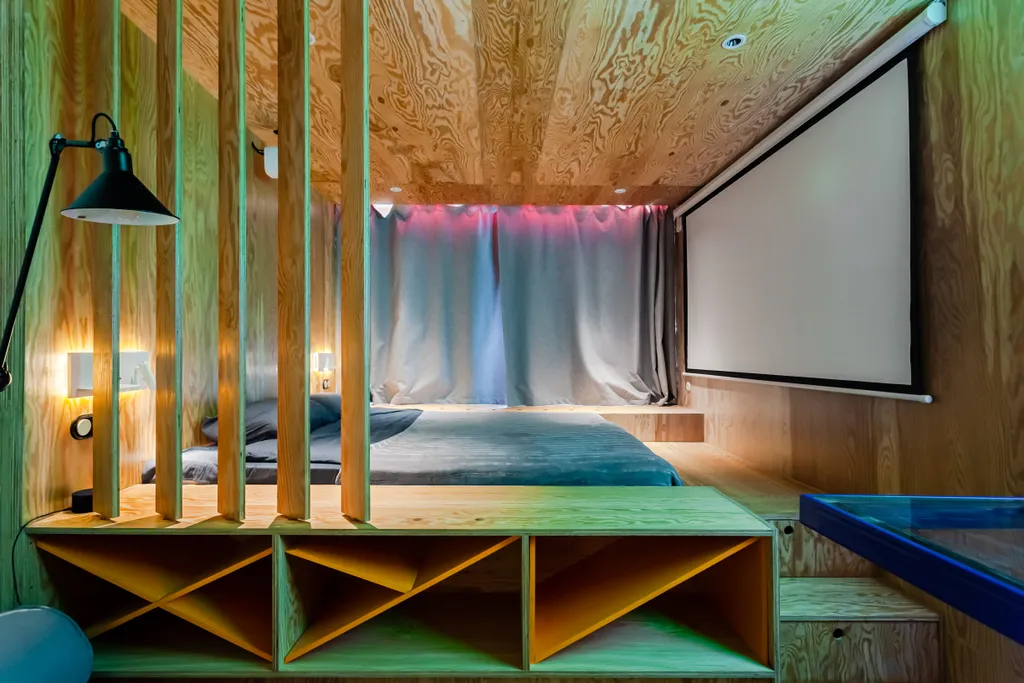 Уникальная студия с самым высоким подиумом