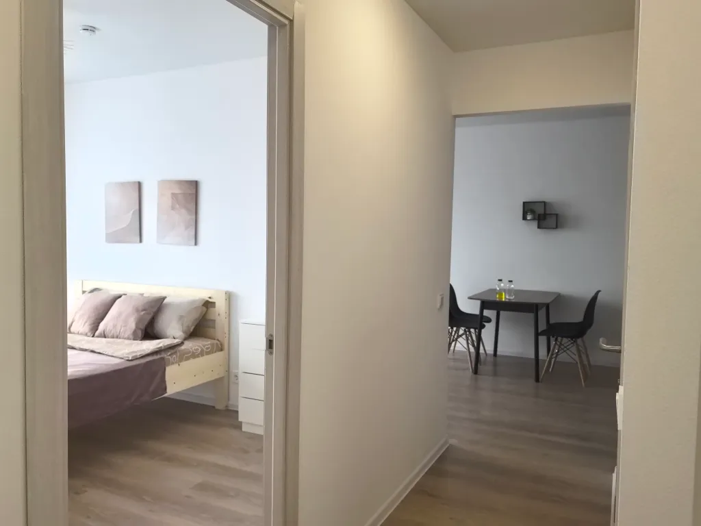 Просторная двухкомнатная квартира (Цыба и Росатом)