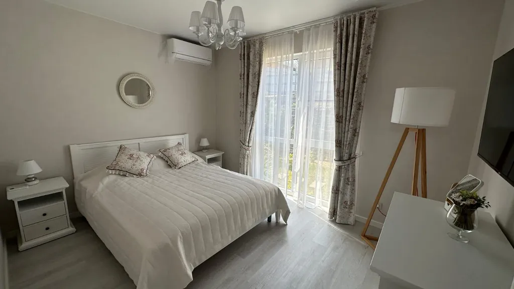 Дом в стиле шале с панорамный видом на горы