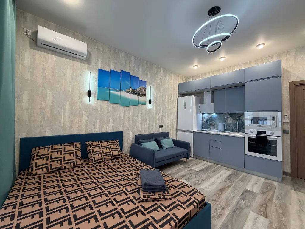 Квартира возле набережной