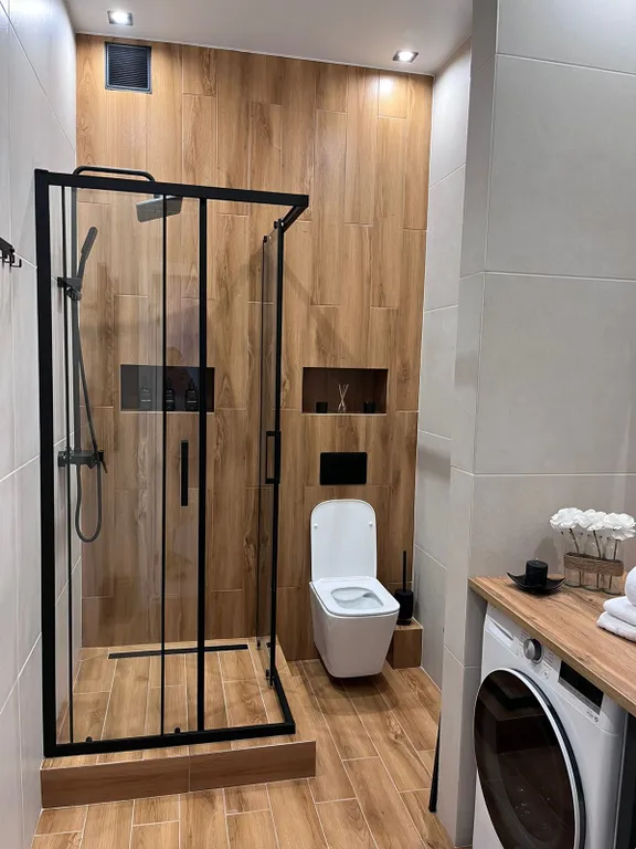 Центр города, квартира на набережной у Рыбной деревни