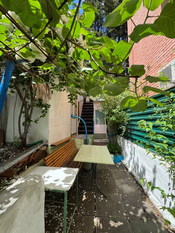 Дом с гаражом у моря