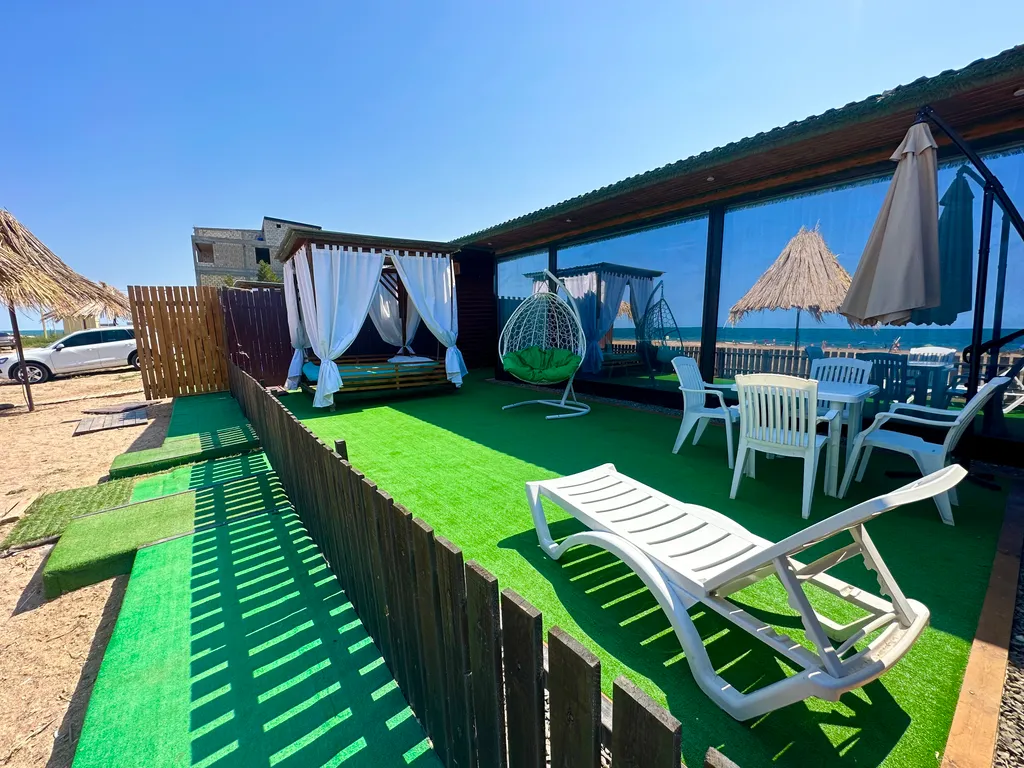 Домики у моря Дербент